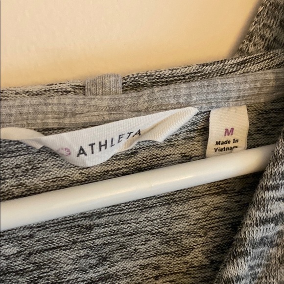 Athleta Heathered Gray Pullover Hoodie w/Twist Neck, Front Pocket & Thumb Holes - Picture 2 of 9